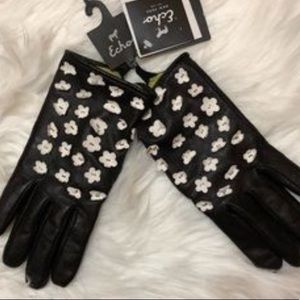 Echo Tech Touch Leather Gloves Floral Flower NWT